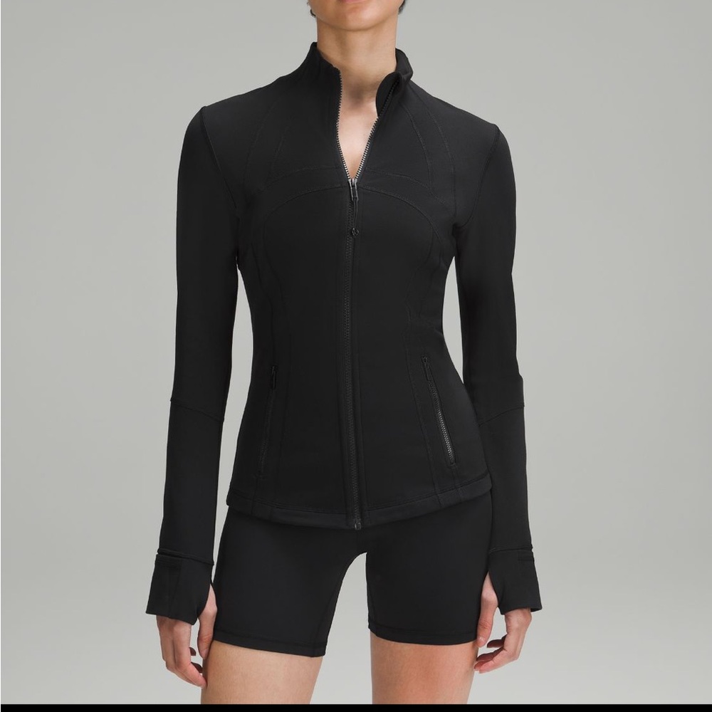 ISO DO NOT BUY!! Lululemon Define Jacket *Luon